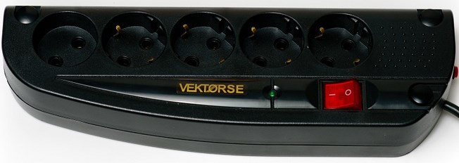 Сетевой фильтр VEKTOR SE